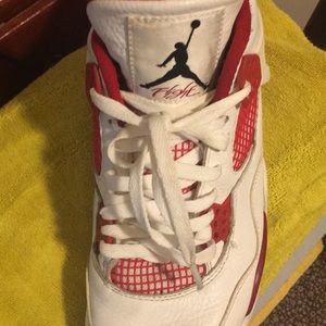 Jordan 4